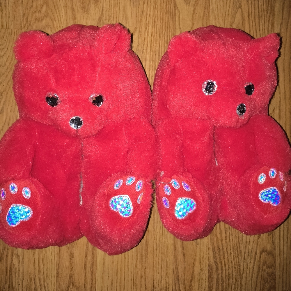 Adorable Valentine Bear Slippers. Will Ship Today